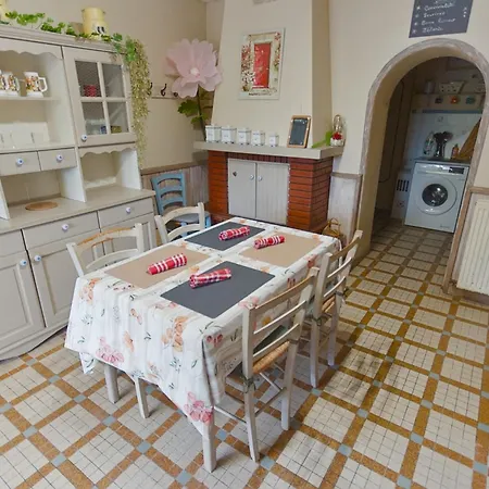 Maison De Famille Avec Jardin, 3 Chambres, En Campagne 別荘 *